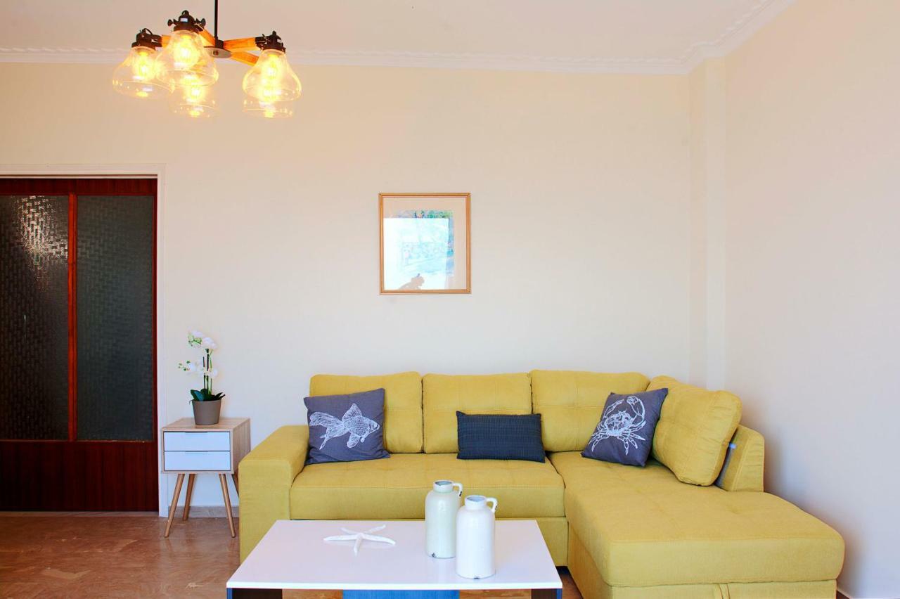 T8 Apartment On The Beach بينيتسيس المظهر الخارجي الصورة