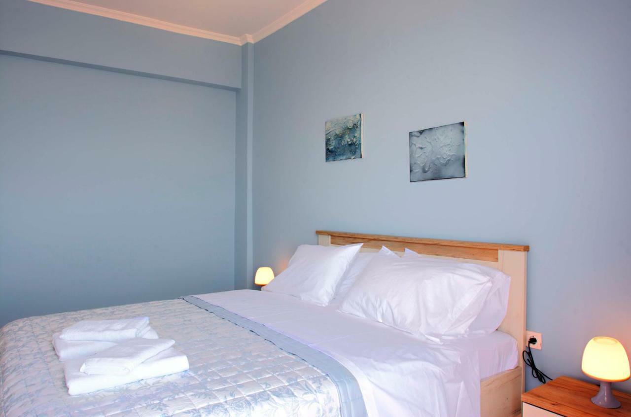 T8 Apartment On The Beach بينيتسيس المظهر الخارجي الصورة
